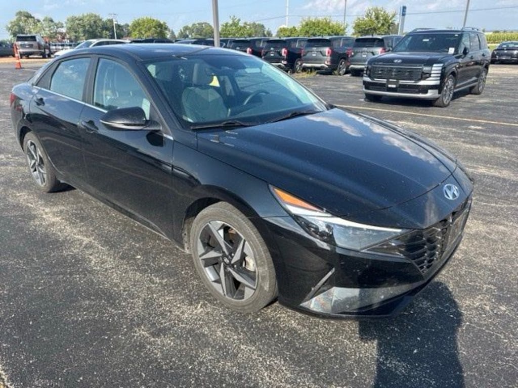 Used 2023 Hyundai Elantra HEV Limited Sedan