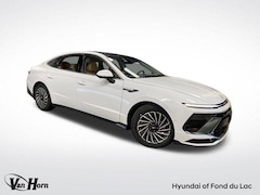 2025 Hyundai Sonata Hybrid Limited Sedan