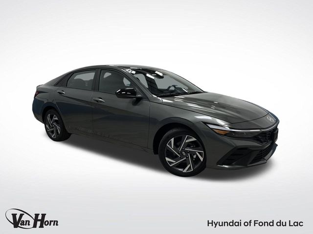 2025 Hyundai Elantra Blue