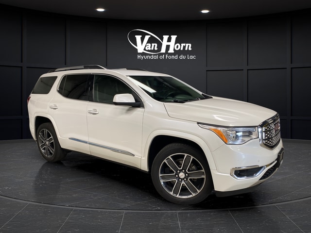 2017 GMC Acadia Denali FWD's photo