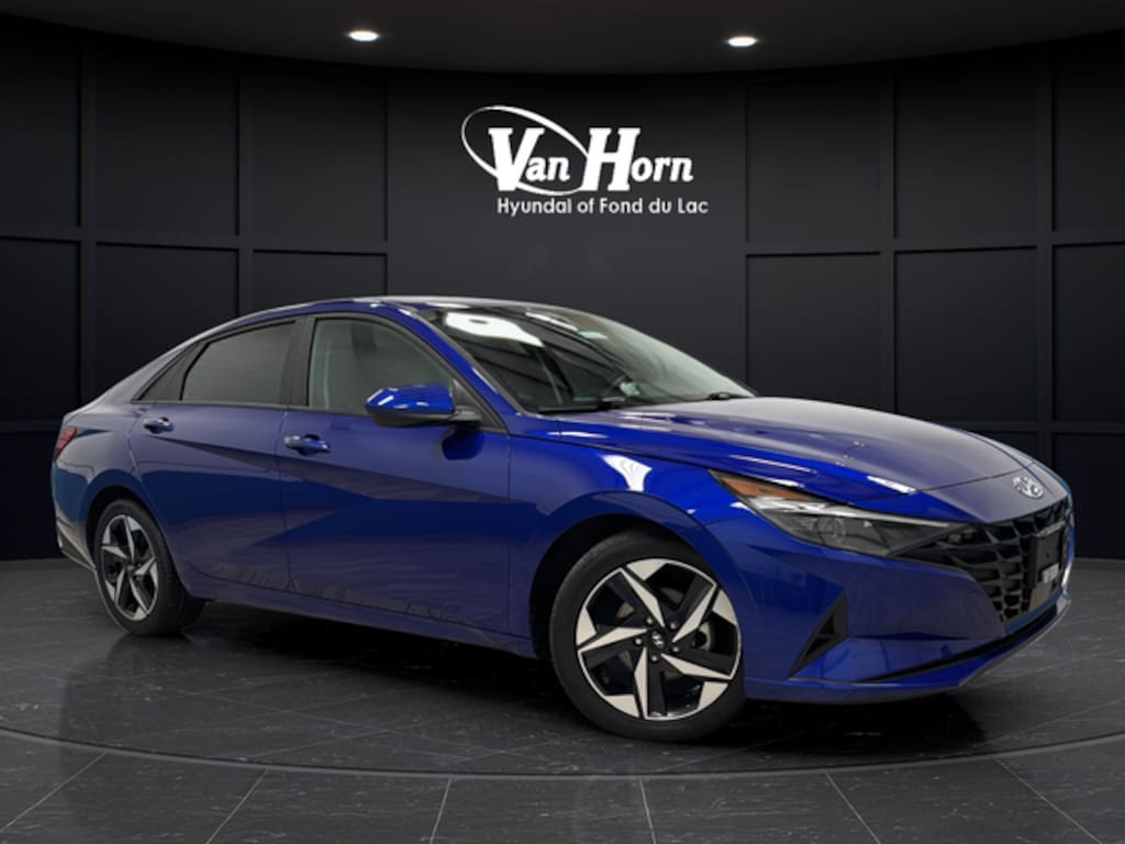 Used 2023 Hyundai Elantra SEL Sedan