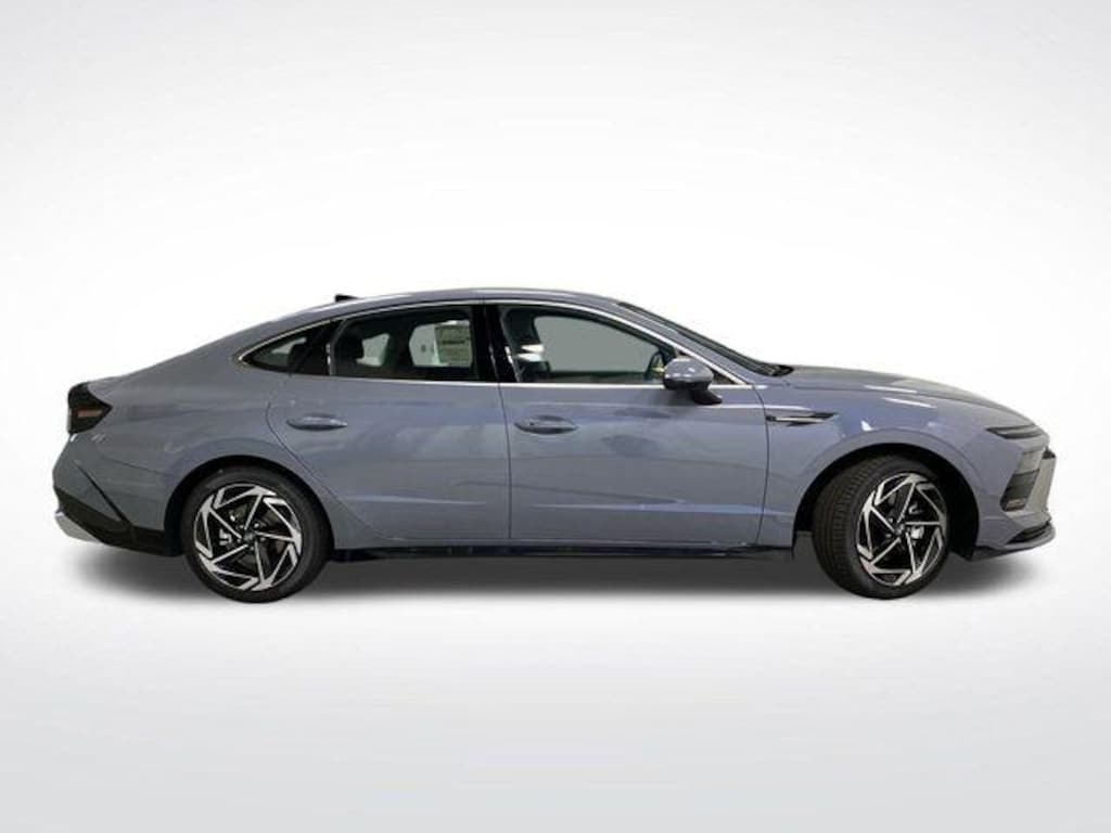 New 2026 Hyundai Sonata SEL Sport Sedan