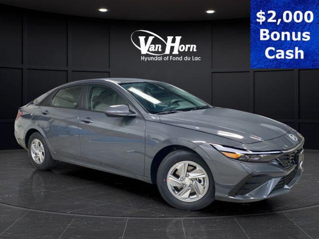 New 2026 Hyundai Elantra SE Sedan