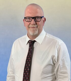 Staff member Michael Cooper from ID_4aa64bbf83e5