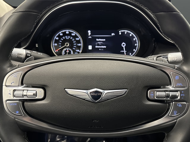 2025 GENESIS GV70 Standard - Photo 17