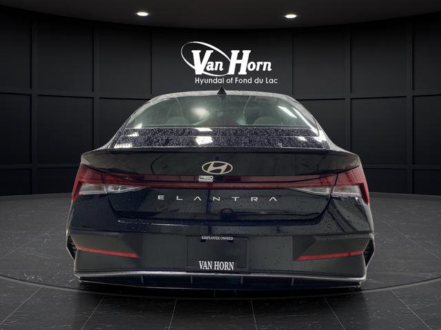 2026 Hyundai Elantra SEL - Photo 13