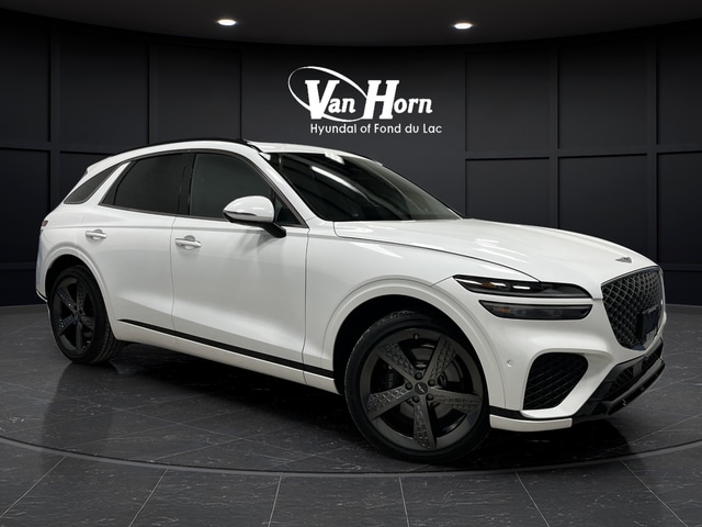 2025 GENESIS GV70