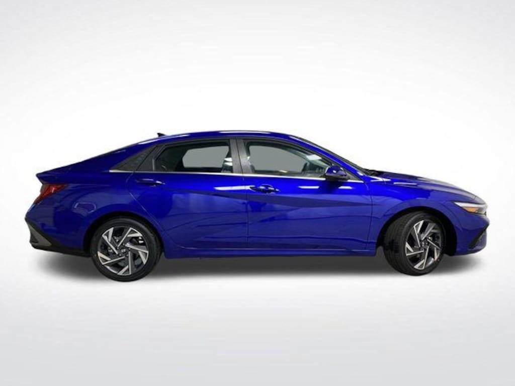 New 2026 Hyundai Elantra Limited Sedan