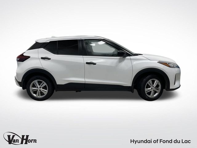 Used 2022 Nissan Kicks S with VIN 3N1CP5BV6NL515144 for sale in Fond Du Lac, WI