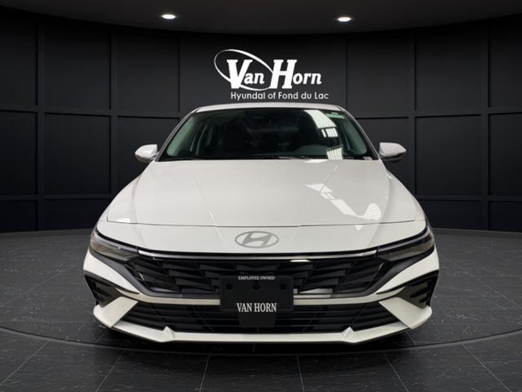 New 2026 Hyundai Elantra Hybrid Limited Sedan