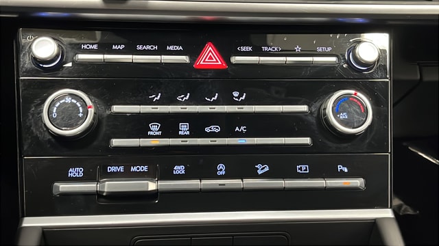2024 Hyundai Santa Fe SE - Photo 17