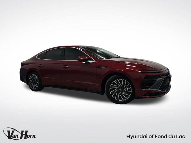 2024 Hyundai Sonata Hybrid Limited's photo