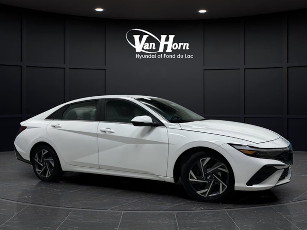 Used 2024 Hyundai Elantra Hybrid Limited Sedan