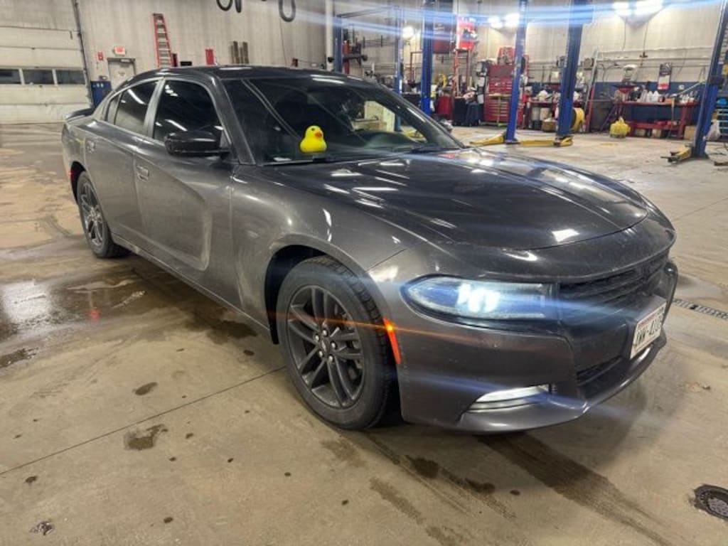Used 2019 Dodge Charger SXT Sedan