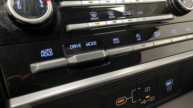 2024 Hyundai Santa Fe SE - Photo 39