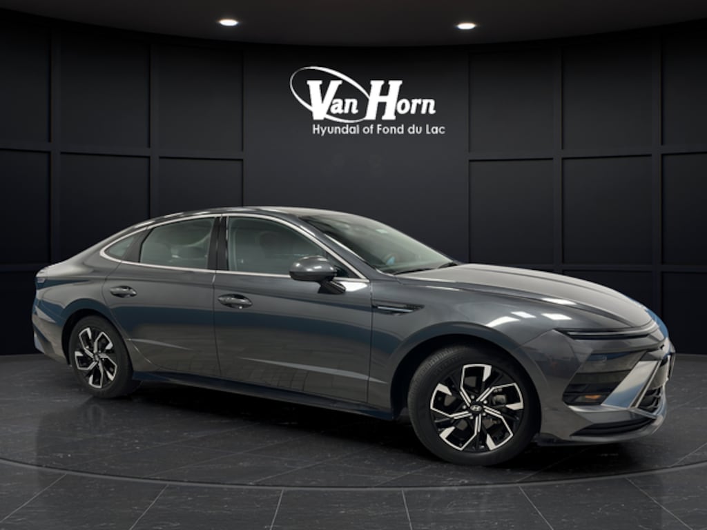 Used 2025 Hyundai Sonata SEL Sedan