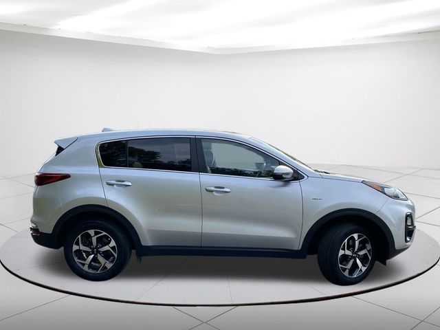 Used 2021 Kia Sportage LX with VIN KNDPMCAC2M7882248 for sale in Sheboygan, WI