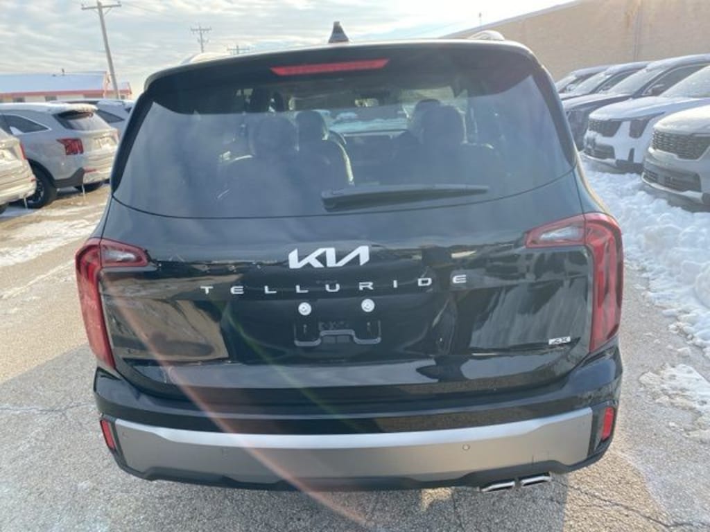 New 2025 Kia Telluride S SUV