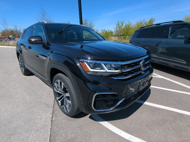2022 Volkswagen Atlas Cross Sport 3.6L V6 SEL Premium R-Line 4MOTION's photo