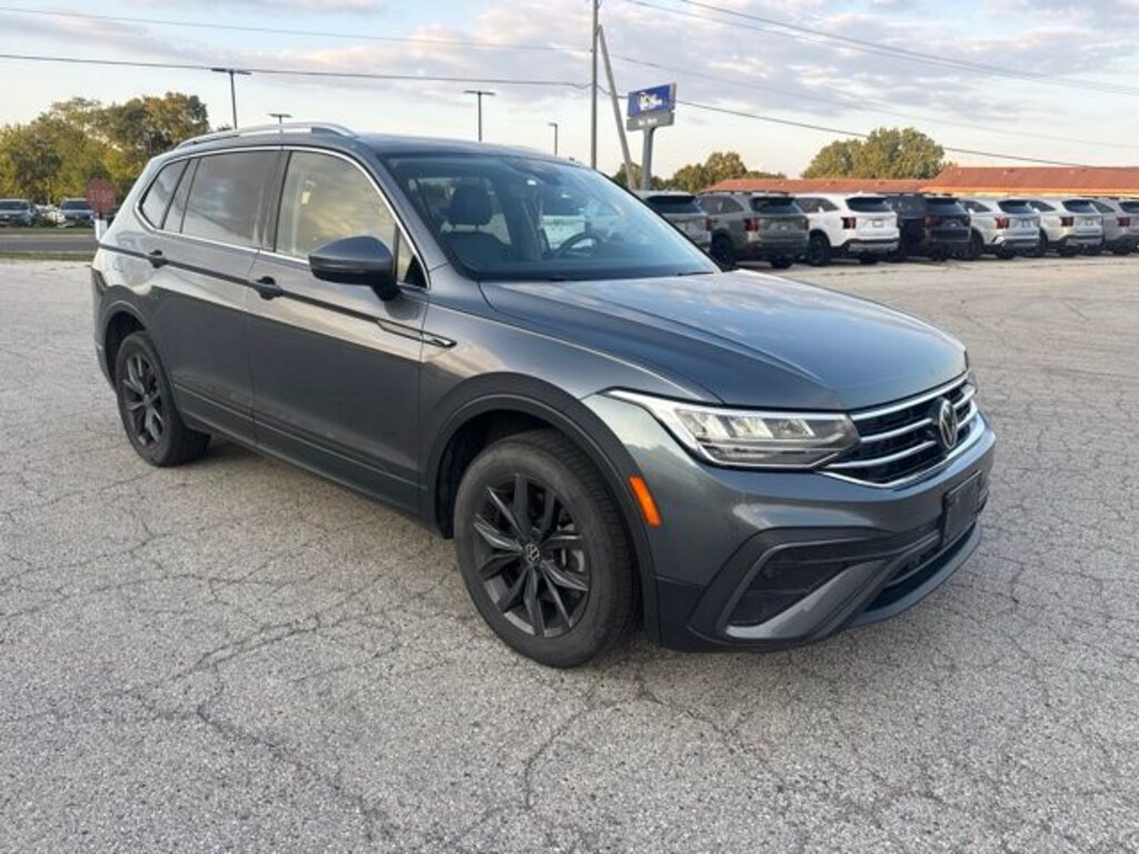 Used 2022 Volkswagen Tiguan 2.0T SE SUV