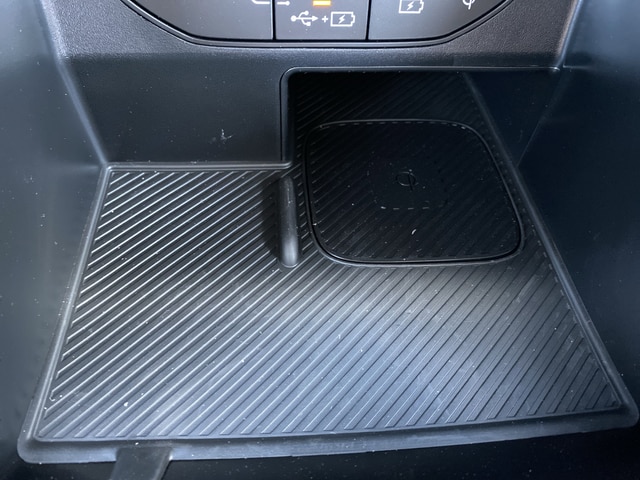 2025 Kia Sorento X-Line EX - Photo 28