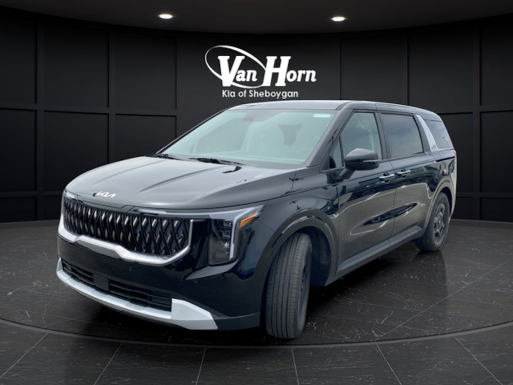 New 2026 Kia Carnival LXS Minivan/Van