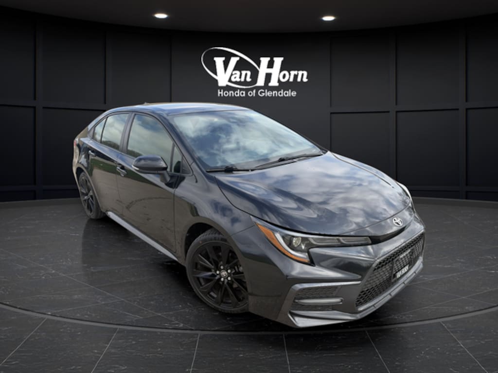 Used 2021 Toyota Corolla SE Sedan