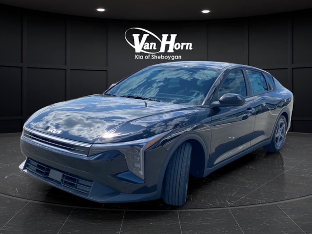 New 2026 Kia K4 LXS Sedan