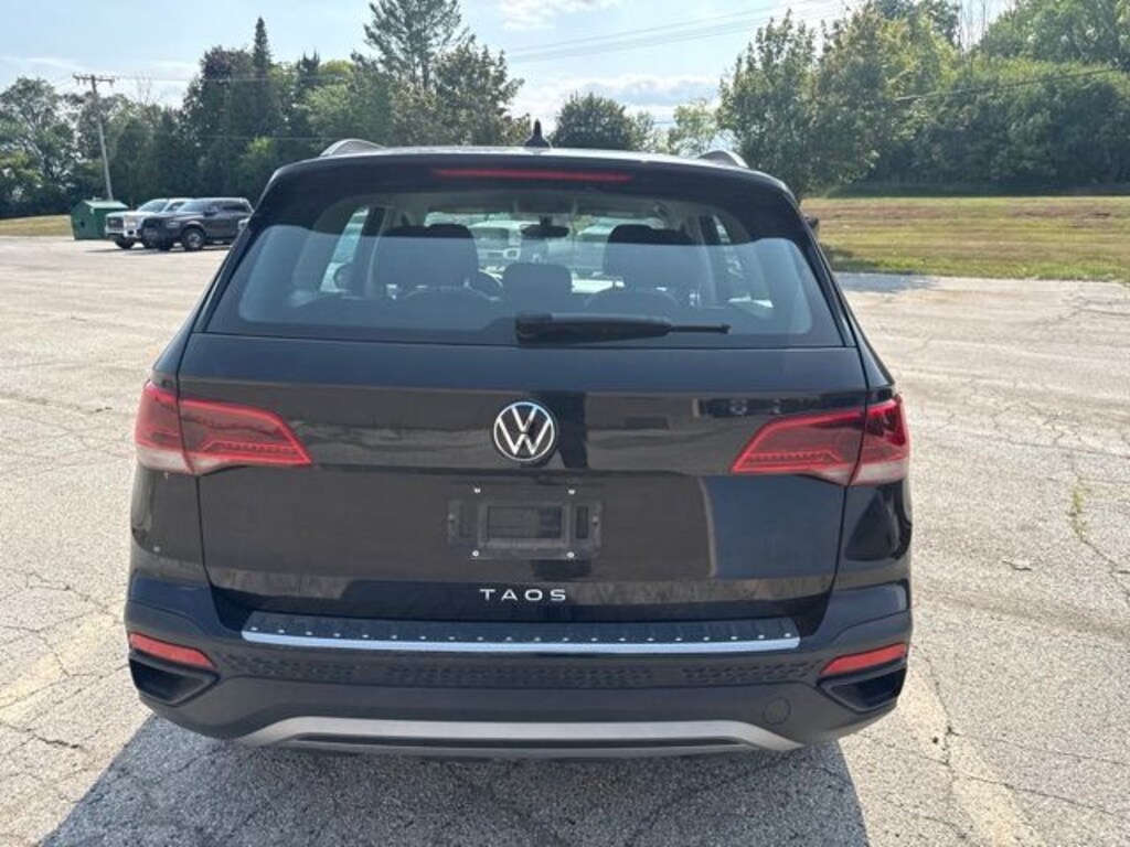 Used 2023 Volkswagen Taos 1.5T S SUV