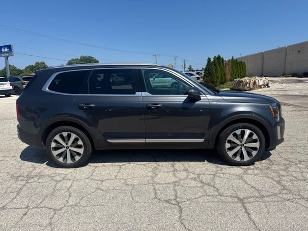 Used 2022 Kia Telluride S SUV