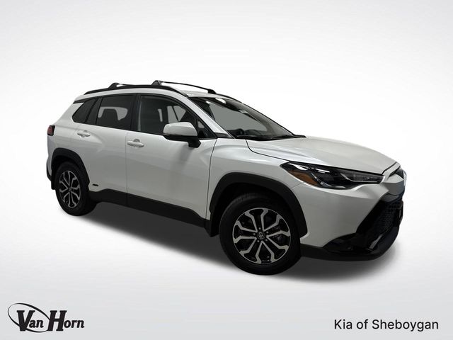 2024 Toyota Corolla Cross SE's photo