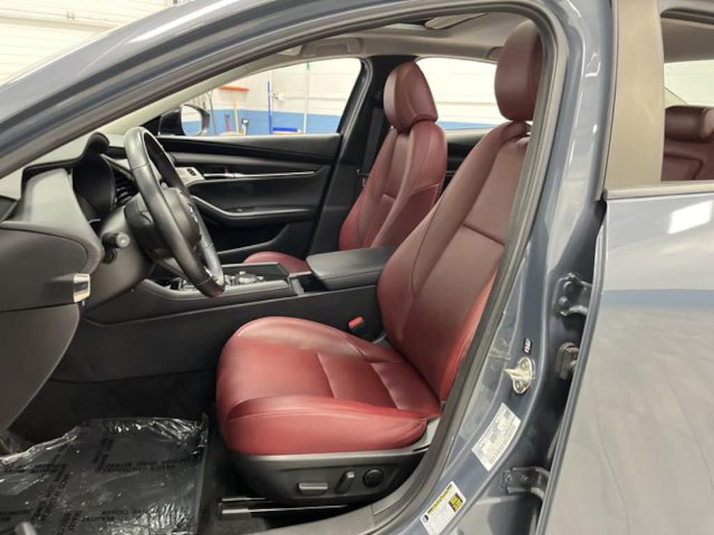 Used 2023 Mazda Mazda3 2.5 S Carbon Edition Sedan