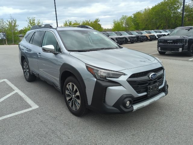 2023 Subaru Outback Touring's photo