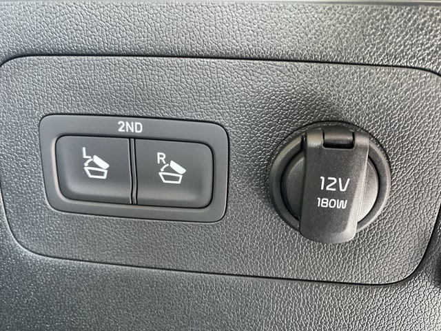 2025 Kia Sorento X-Line EX - Photo 18