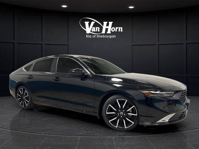 2024 Honda Accord Hybrid Touring's photo