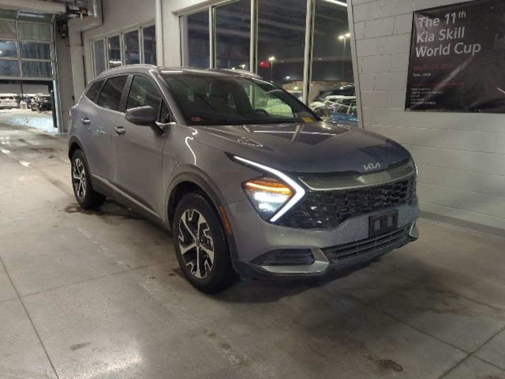 Certified 2024 Kia Sportage EX SUV