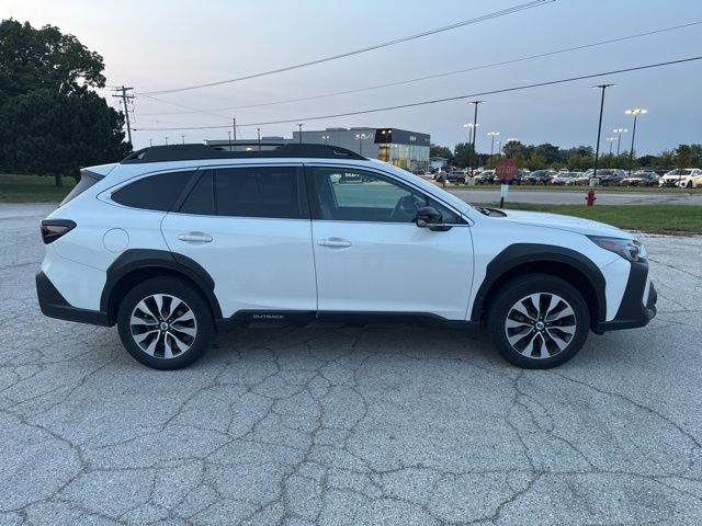 2023 Subaru Outback Limited photo 2