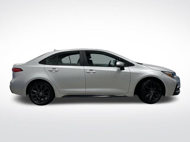 2024 Toyota Corolla SE photo 2