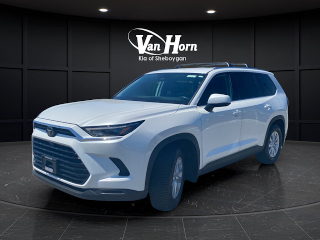 Used 2024 Toyota Grand Highlander XLE SUV