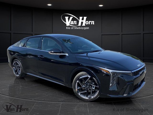 2025 Kia K4 GT-Line's photo