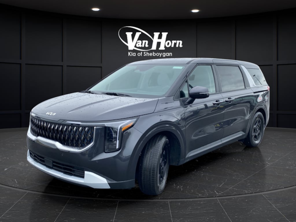 New 2026 Kia Carnival LXS Minivan/Van