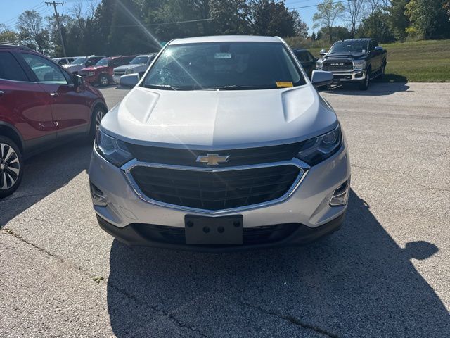 2018 Chevrolet Equinox LT photo 3