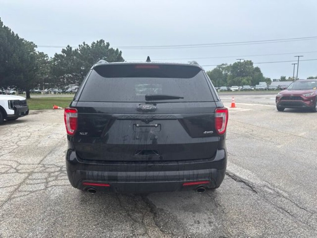 Used 2017 Ford Explorer XLT SUV