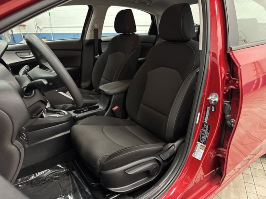 Used 2023 Kia Forte LXS Sedan