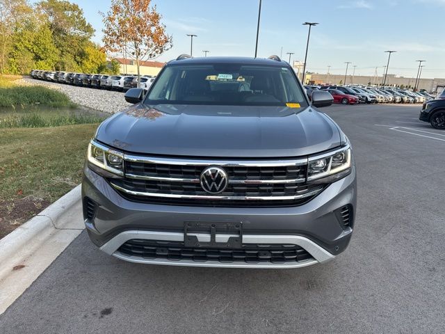 2022 Volkswagen Atlas SE Technology photo 2