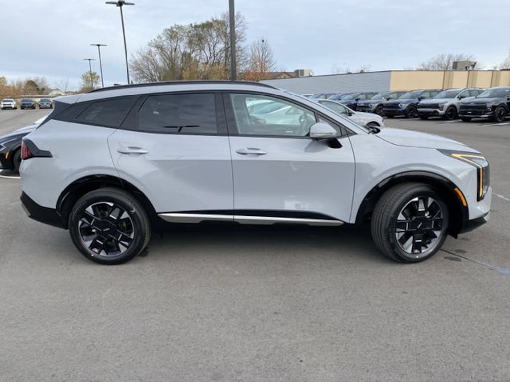 New 2026 Kia Sportage Hybrid SX-Prestige SUV