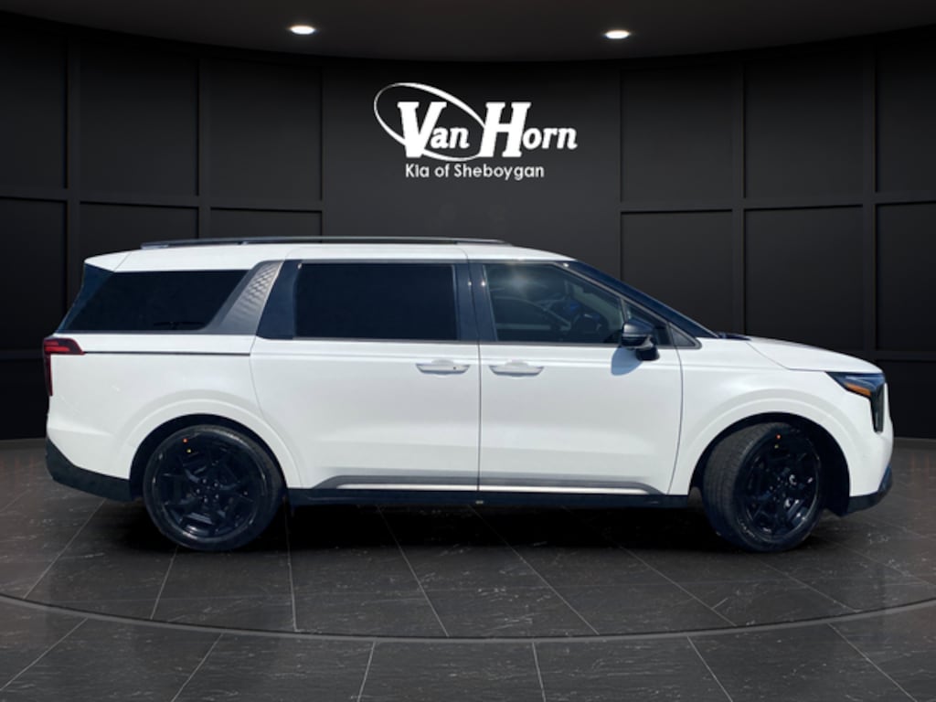 New 2026 Kia Carnival SX Prestige Minivan/Van
