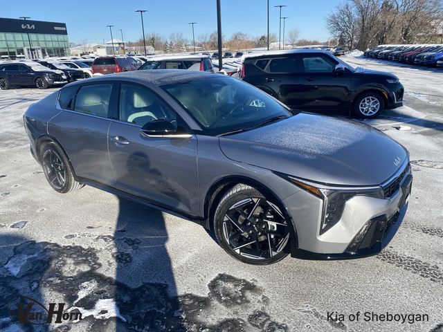 2025 Kia K4 GT-Line's photo