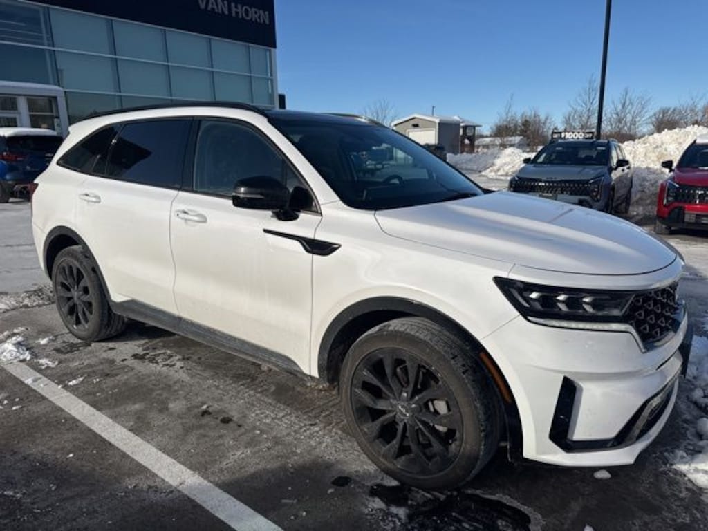 Certified 2022 Kia Sorento SX SUV
