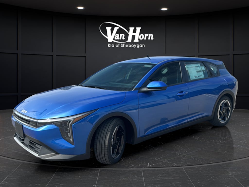 New 2026 Kia K4 EX Hatchback